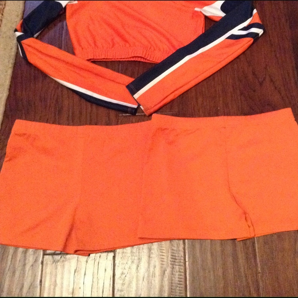 Cheer uniform - Picture 3 of 4